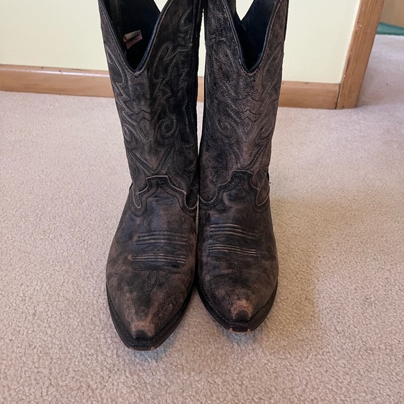 Western Cowboy Boots - Picture 3 of 7